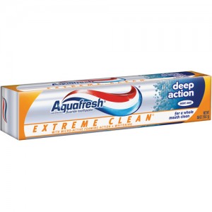 Aquafresh Extreme Clean toothpaste