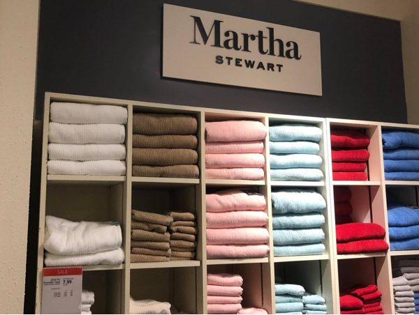 Martha Stewart 27 x 52 Quick Dry Reversible Bath Towel 