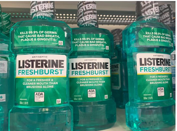 listerine mouthwash store shelf